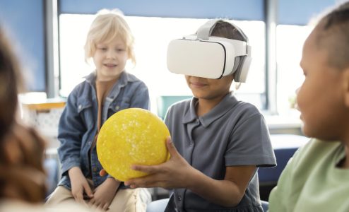 A Human-Centered Approach to Digital Education and Training – 29th ENETOSH Network Meeting on December 10, 1:00 – 3:30 (CET)